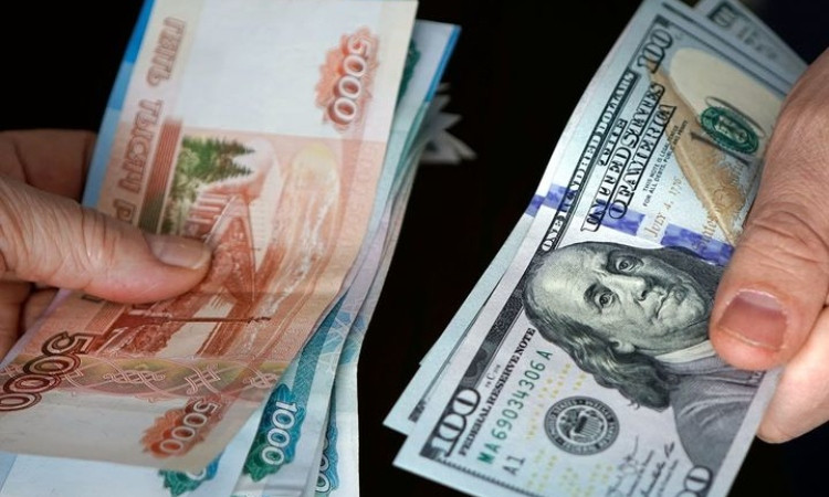 rubli-dolar_rvhj1.jpg