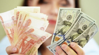 rubli-dolar_HF1Ei.jpg