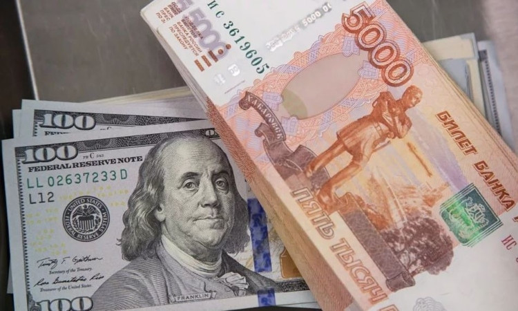 rubli-dolar-1_io5e0.jpg