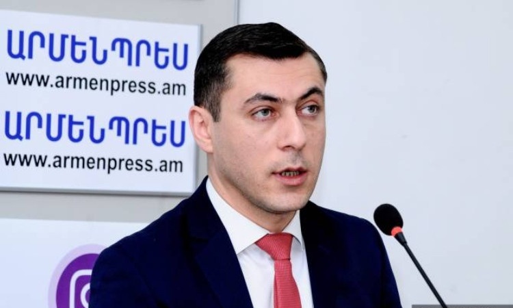 gagik-surenyan-1_CKA8p.jpg