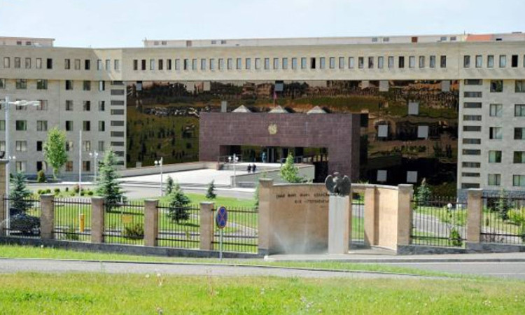hh-pn_1zsqY.jpg
