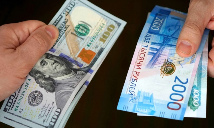 rubli-dolar_Fxitj.jpg