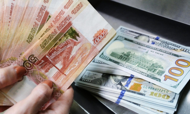 dolar-rubli_aMRMx.jpg