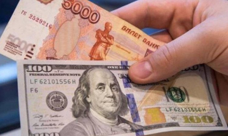 rubli-dolar_F35IG.jpg