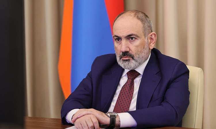 nikol-pashinayn_pPTiJ.jpg