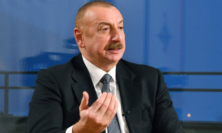 aliev_cjANi.jpg