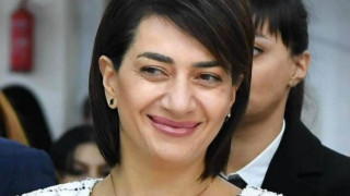 anna-hakobyan_rYjOW.jpg