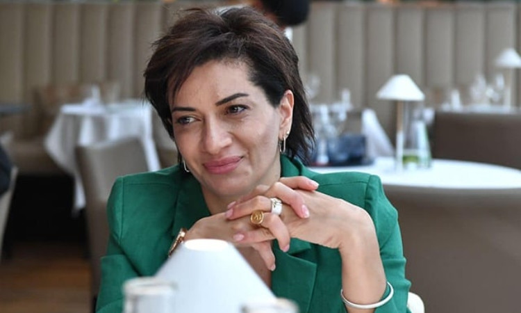 anna-hakobyan__2r4D.jpg