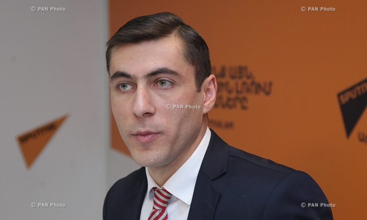 gagik-surenyan-1_tL2gB.jpg