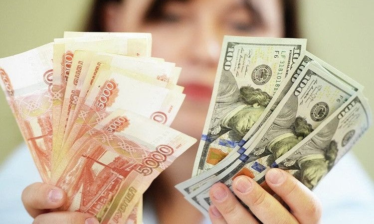 dolar-rubli_Iv8Xq.jpg